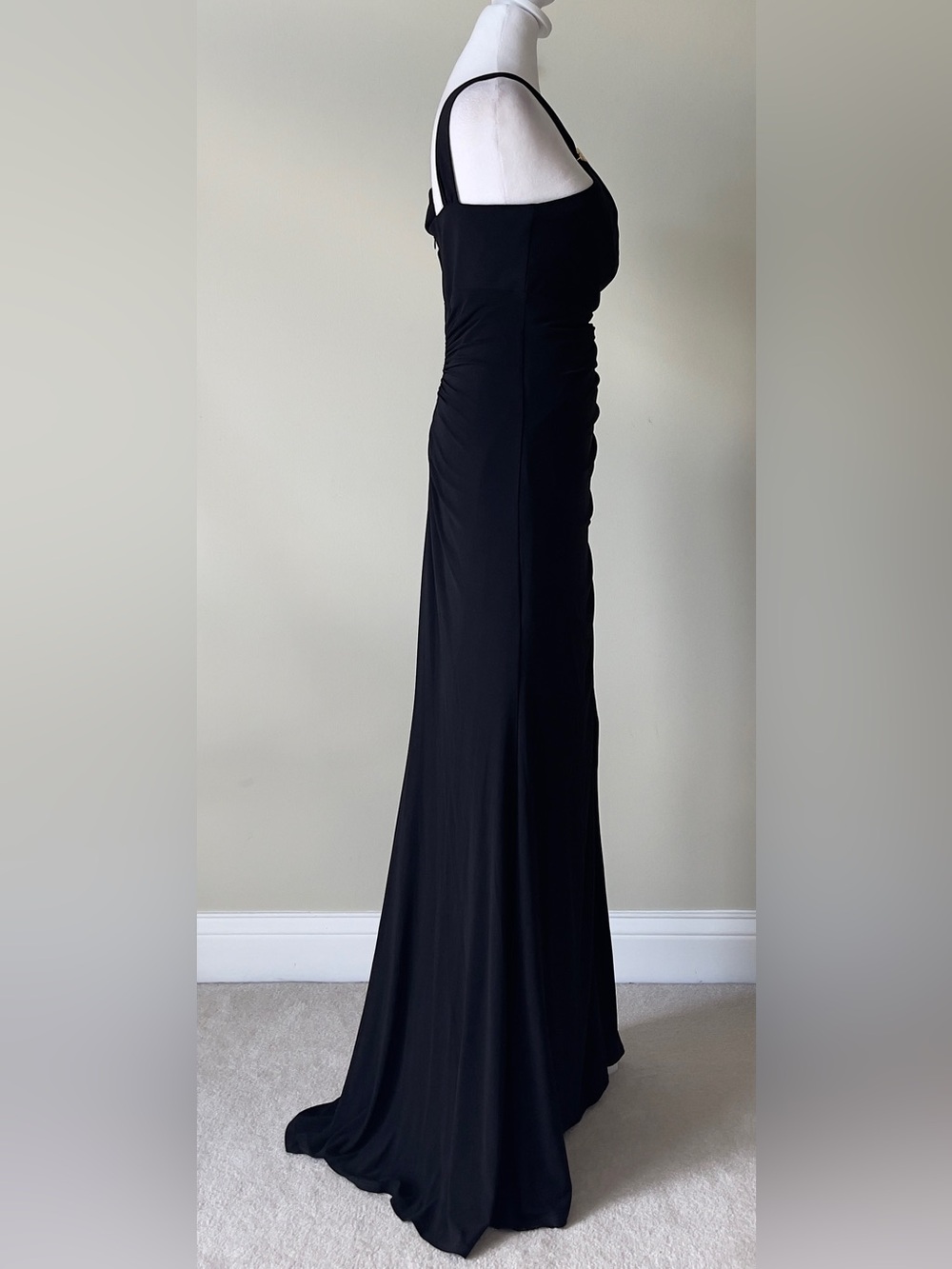 Eliza J Halter Neck Ruched Mermaid Black Evening Gown with Side Slit NWOT 10 - Picture 6 of 10